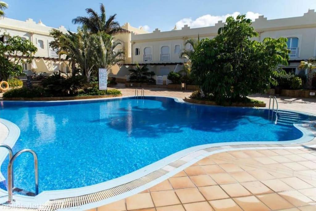 Casa Donn - El Sultan 63 - Luxury 3 Bed Villa With Fast Fibre Internet Коралео Екстериор снимка